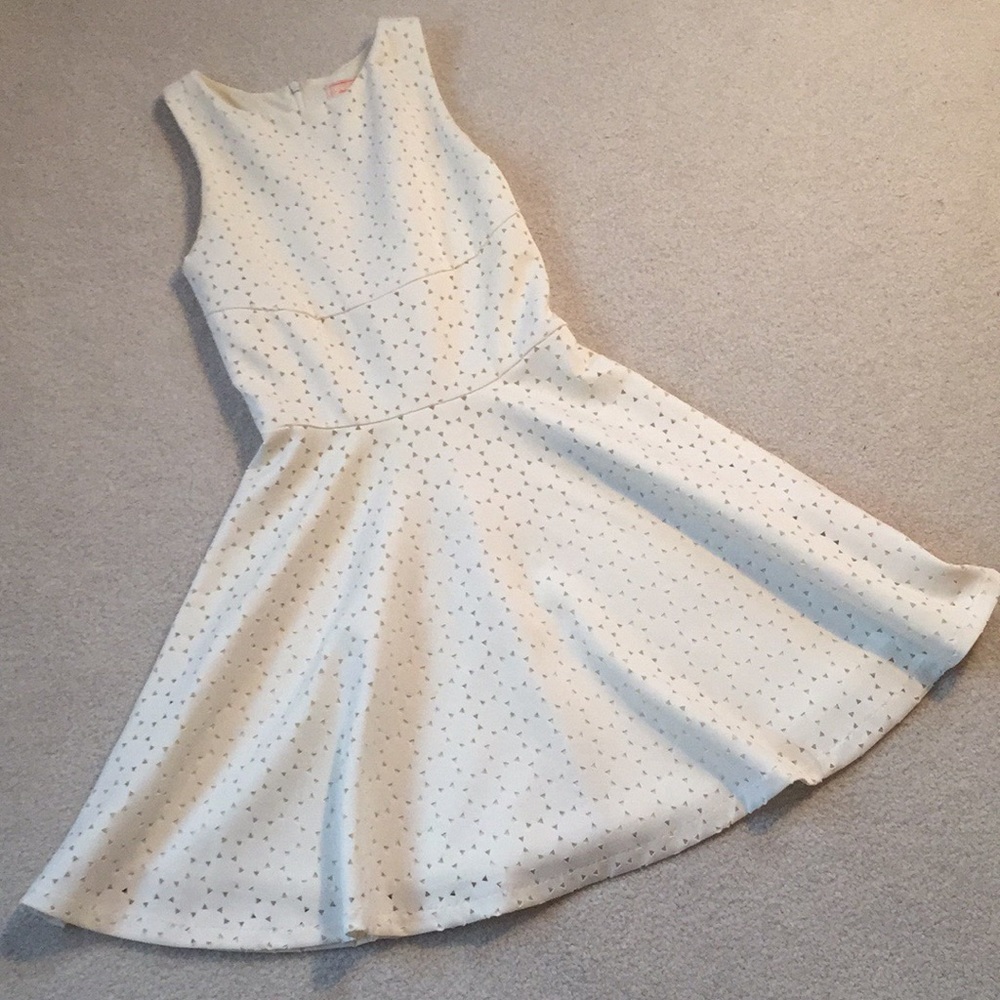 White dress with beautiful pattern
